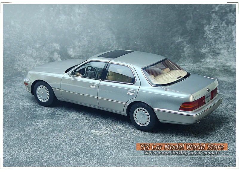 1:18 Lexus LS400