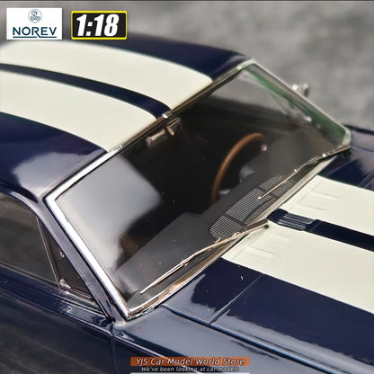 1:18 Ford Mustang Hardtop Coupe