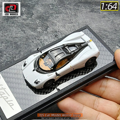 1:64 Pagani Utopia