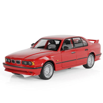 1:24 BMW M5