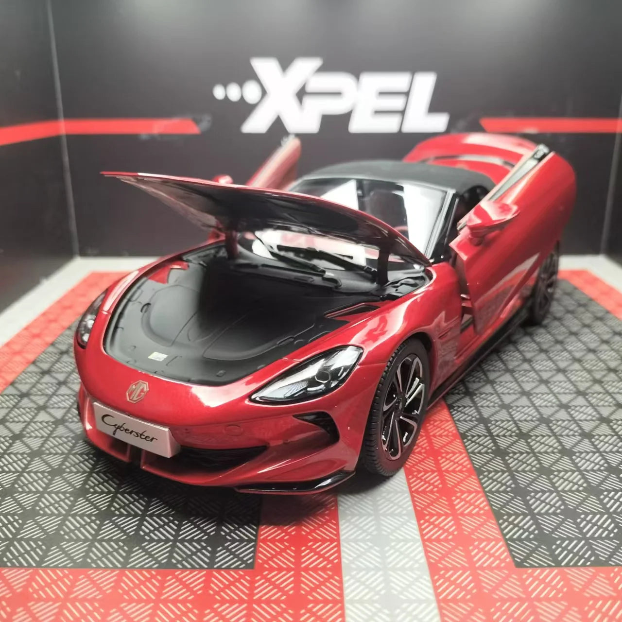 1:18 MG Cyberster Sports