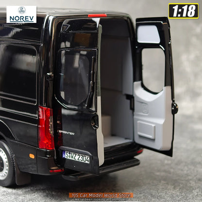 1:18 Mercedes-Benz Sprinter 2018