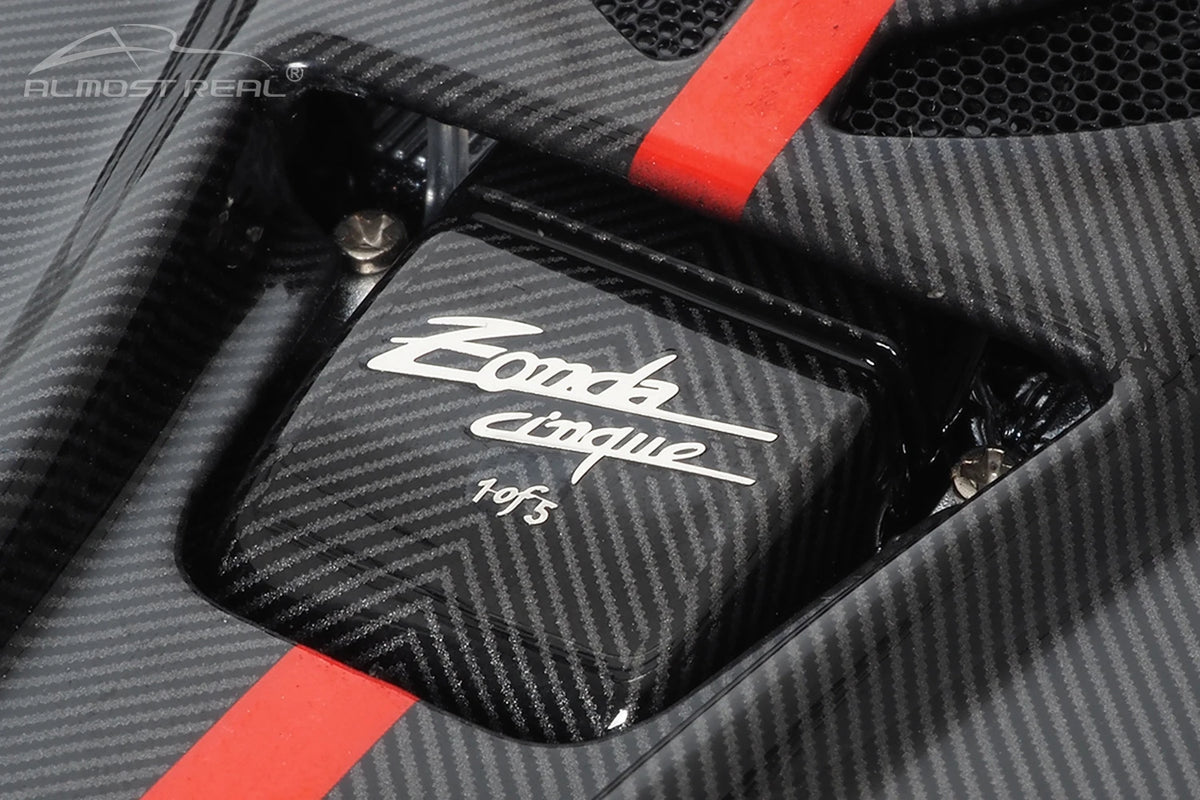 1:18  Pagani Zonda Cinque Coupe  2009