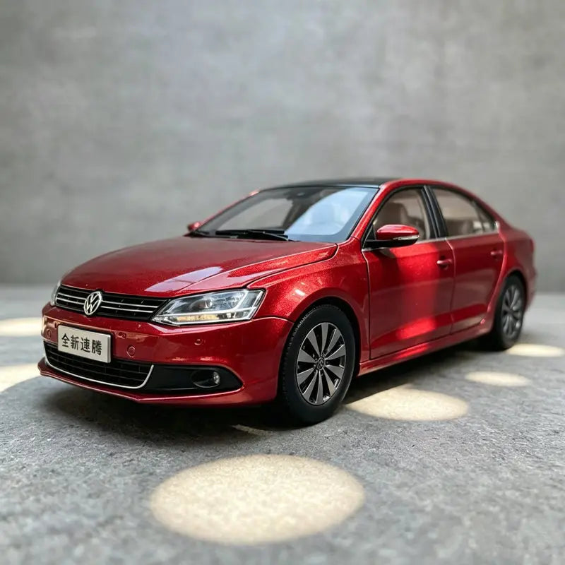 1:18 Volkswagen Sagitar (Jetta) 2012