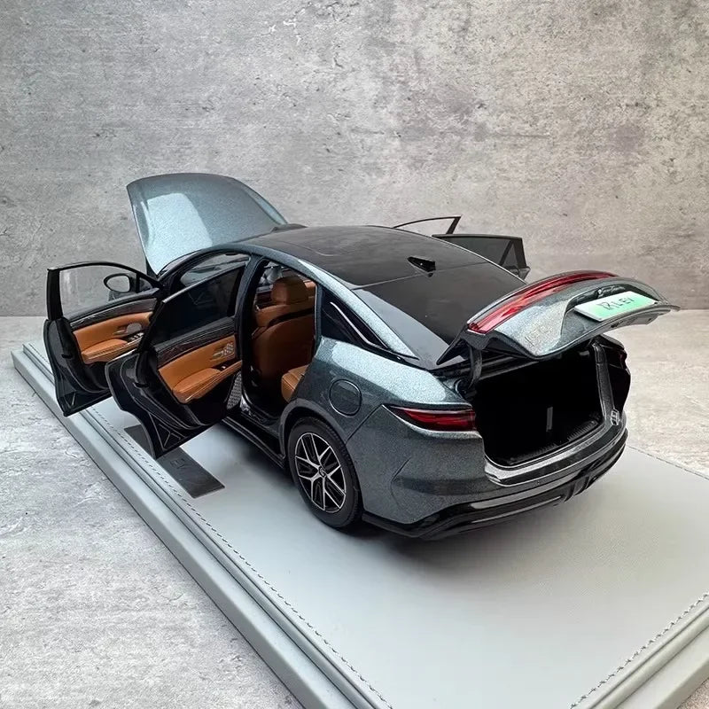 1:18 BYD Han L EV 2025