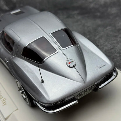 1:18 Chevrolet Corvette Sting Ray 1963