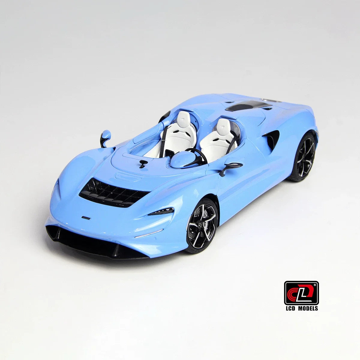 1:18 McLaren ELVA