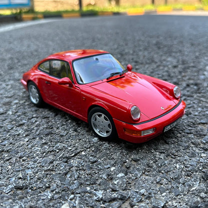 1:18 Porsche 911 964 Carrera 4 1992