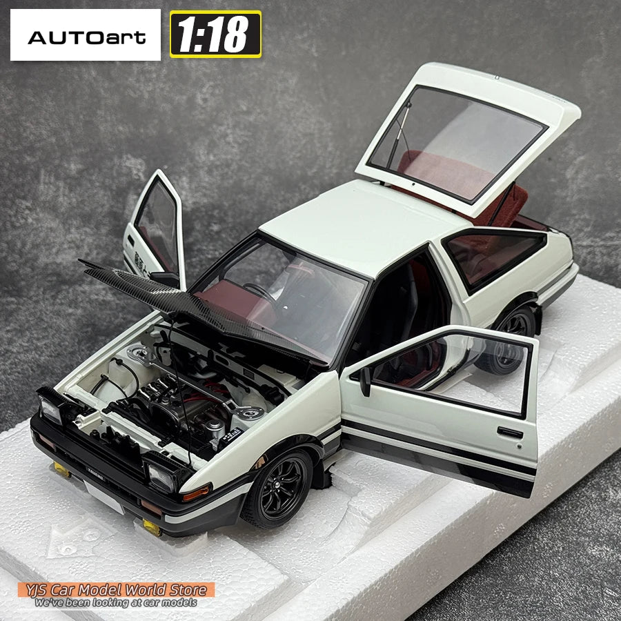 1:18 TOYOTA SPRINTER TRUENO AE86 30th ANNIVERSARY
