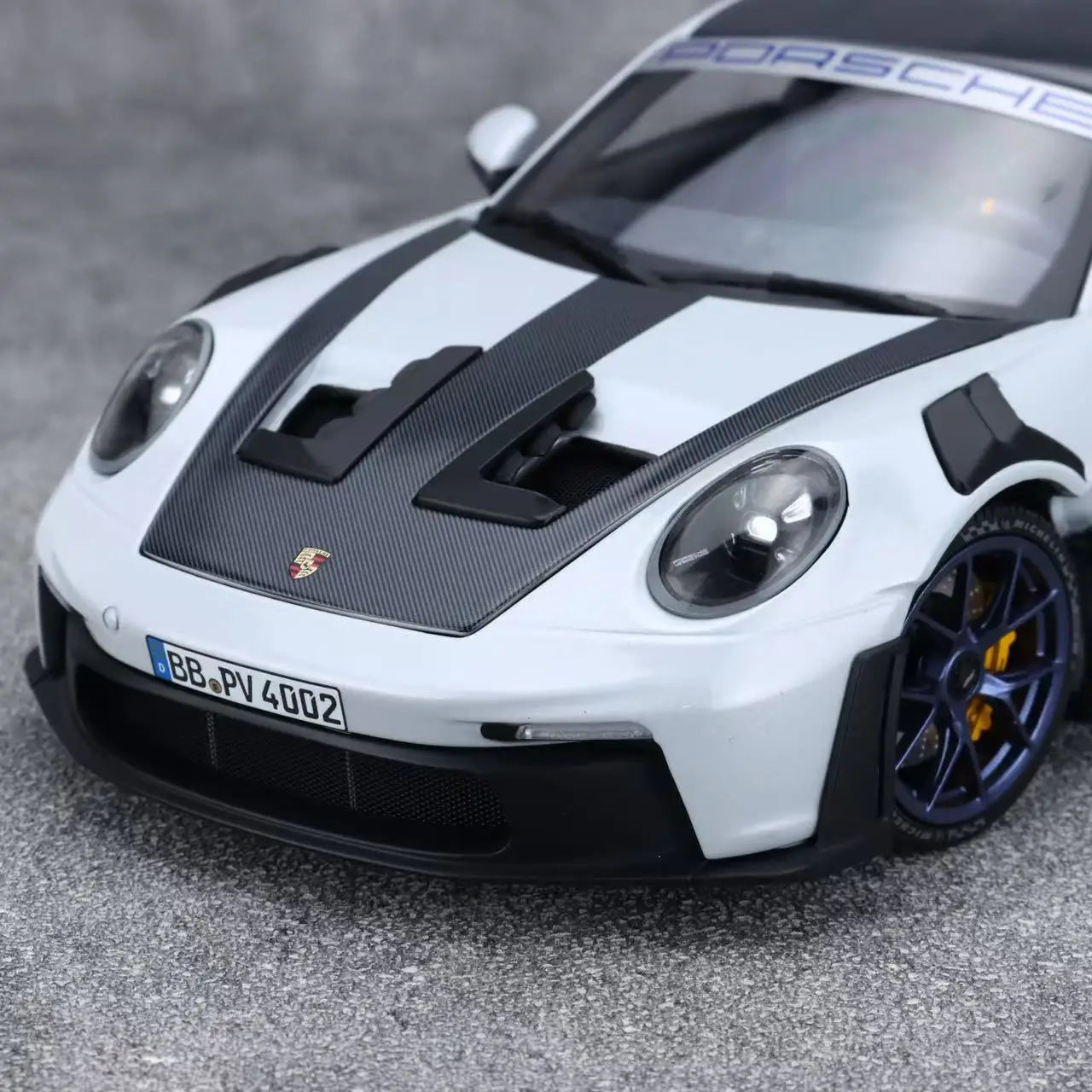 1:18 Porsche 911 GT3 RS 2022