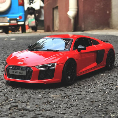 1:18 Audi R8 V10 Plus