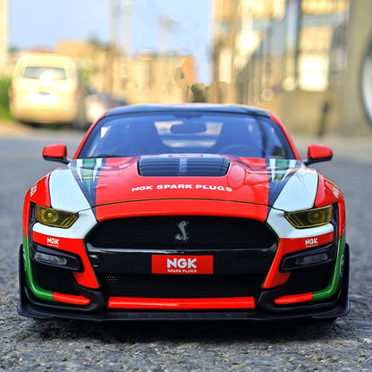 1:18 Ford Mustang Shelby GT500