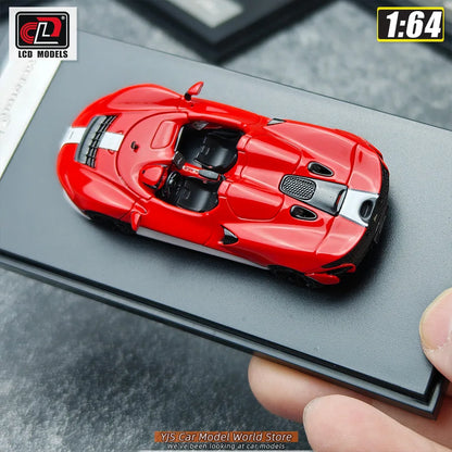 1:64 McLaren Elva M1A