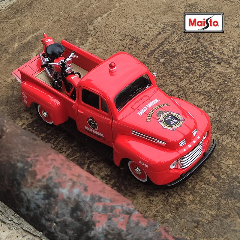 1:24 Ford F1 F350 Chevrolet 3100 Pickup + Motorcycle