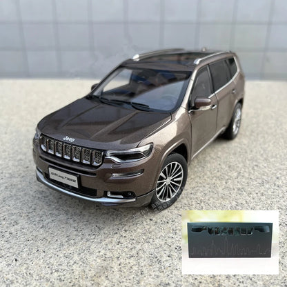 1:18 Jeep Grand Commander