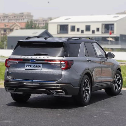 1:18 FORD EXPLORER 2023