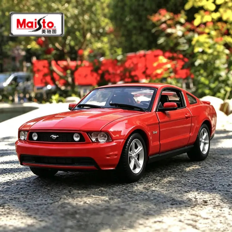 1:24 Ford Mustang GT 2011