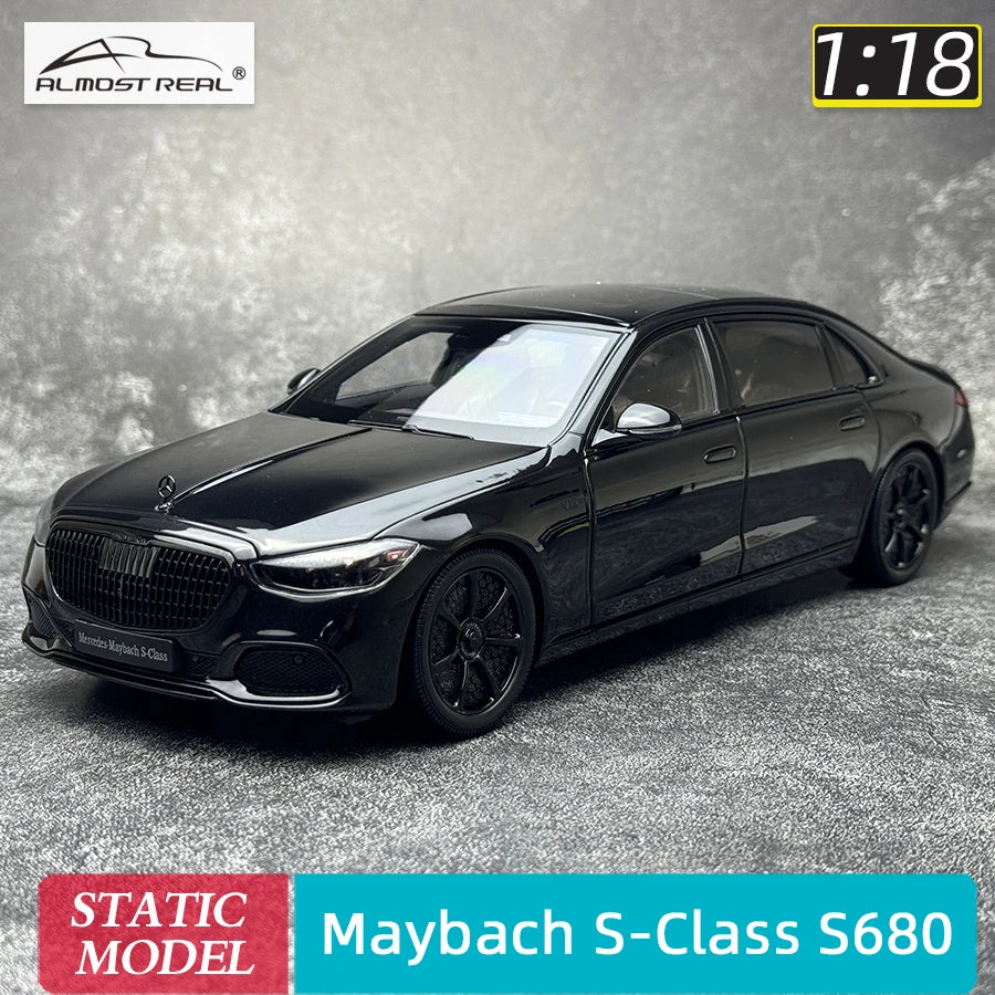 1:18 Mercedes Benz Maybach S-Class S680 2023