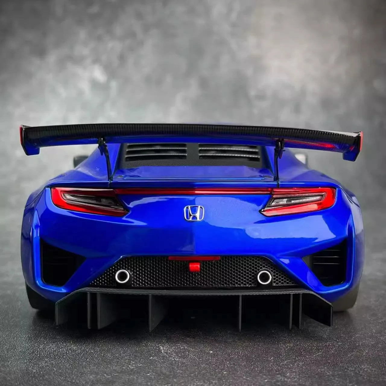 1:18 HONDA NSX GT3 2018