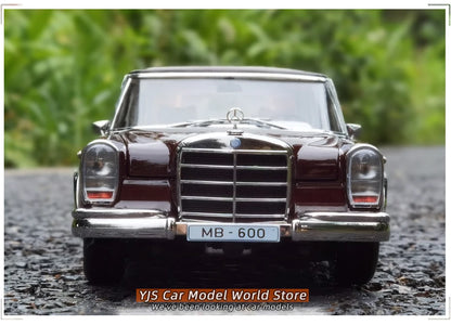 1:18 Mercedes-Benz Pullman MB 600