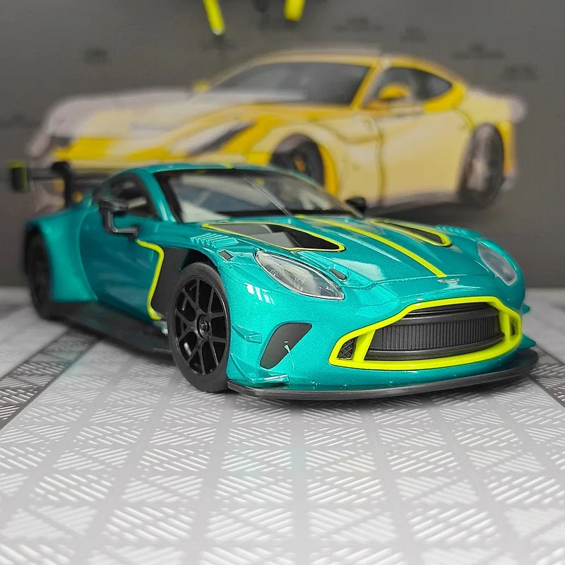 1:24 Aston Martin Vantage GT3