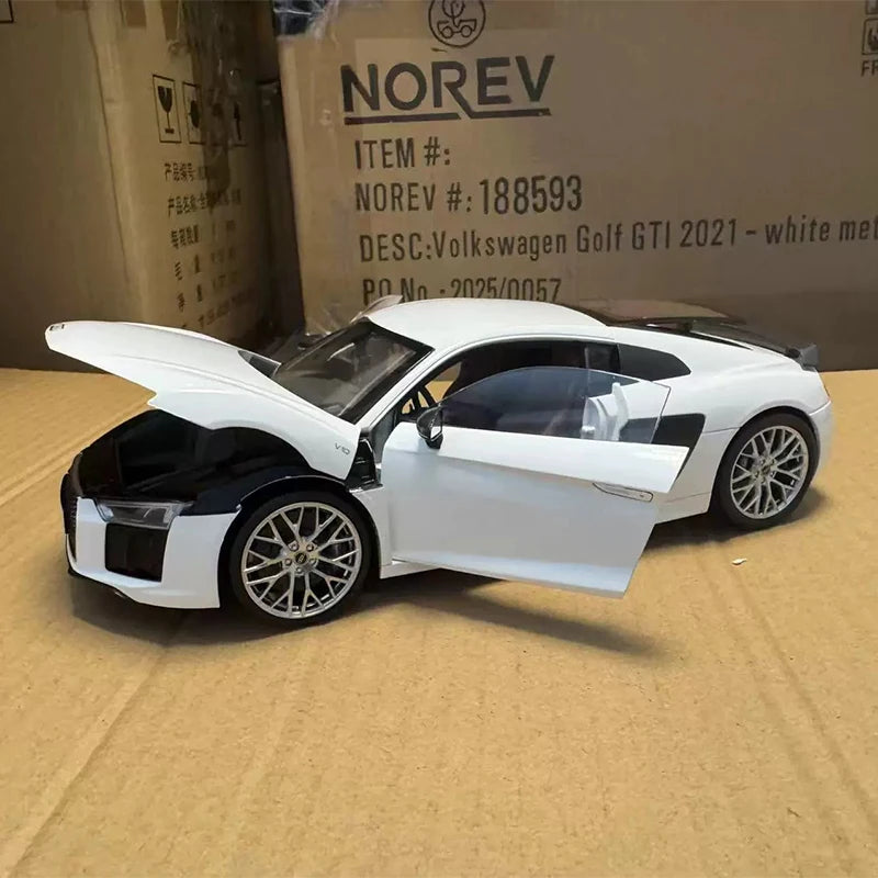 1:18 Audi R8 V10 Plus GT
