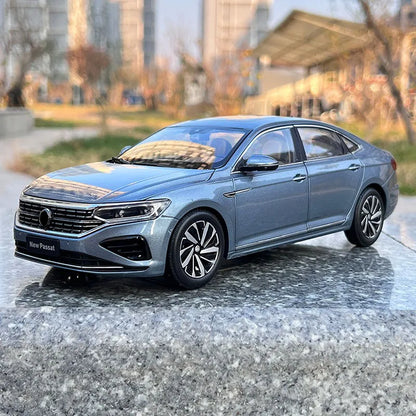 1:18 Volkswagen Passat 2022 Edition