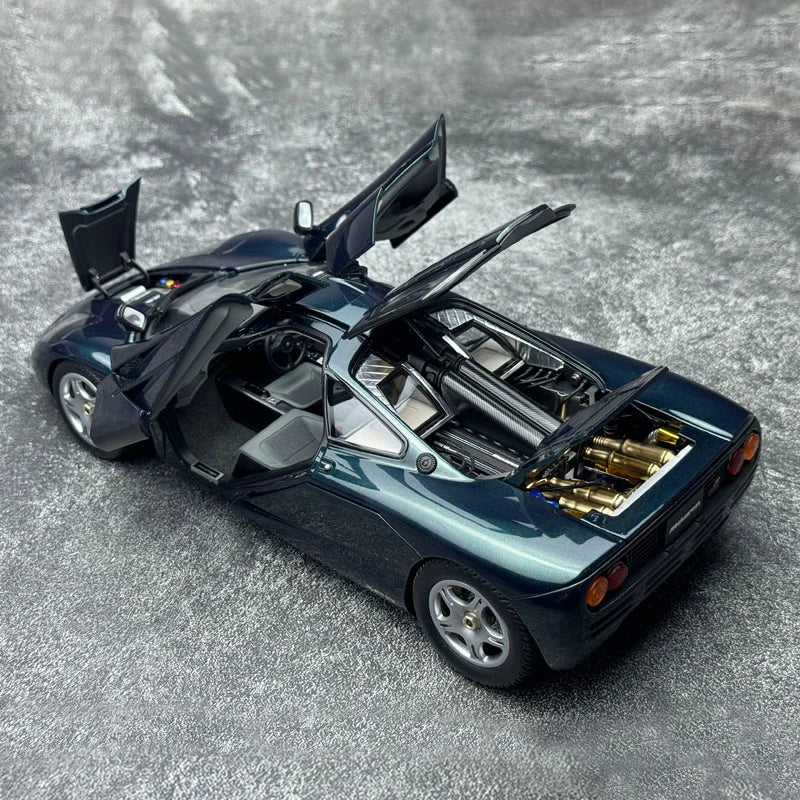 1:18 McLaren F1 XP5