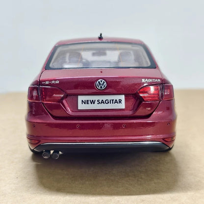 1:18 Volkswagen Sagitar (Jetta) 2012