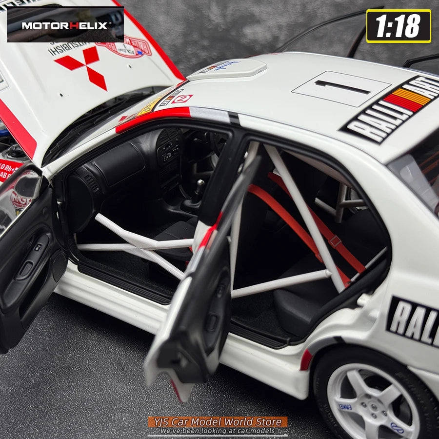 1:18 Mitsubishi Lancer Evolution IV GSR