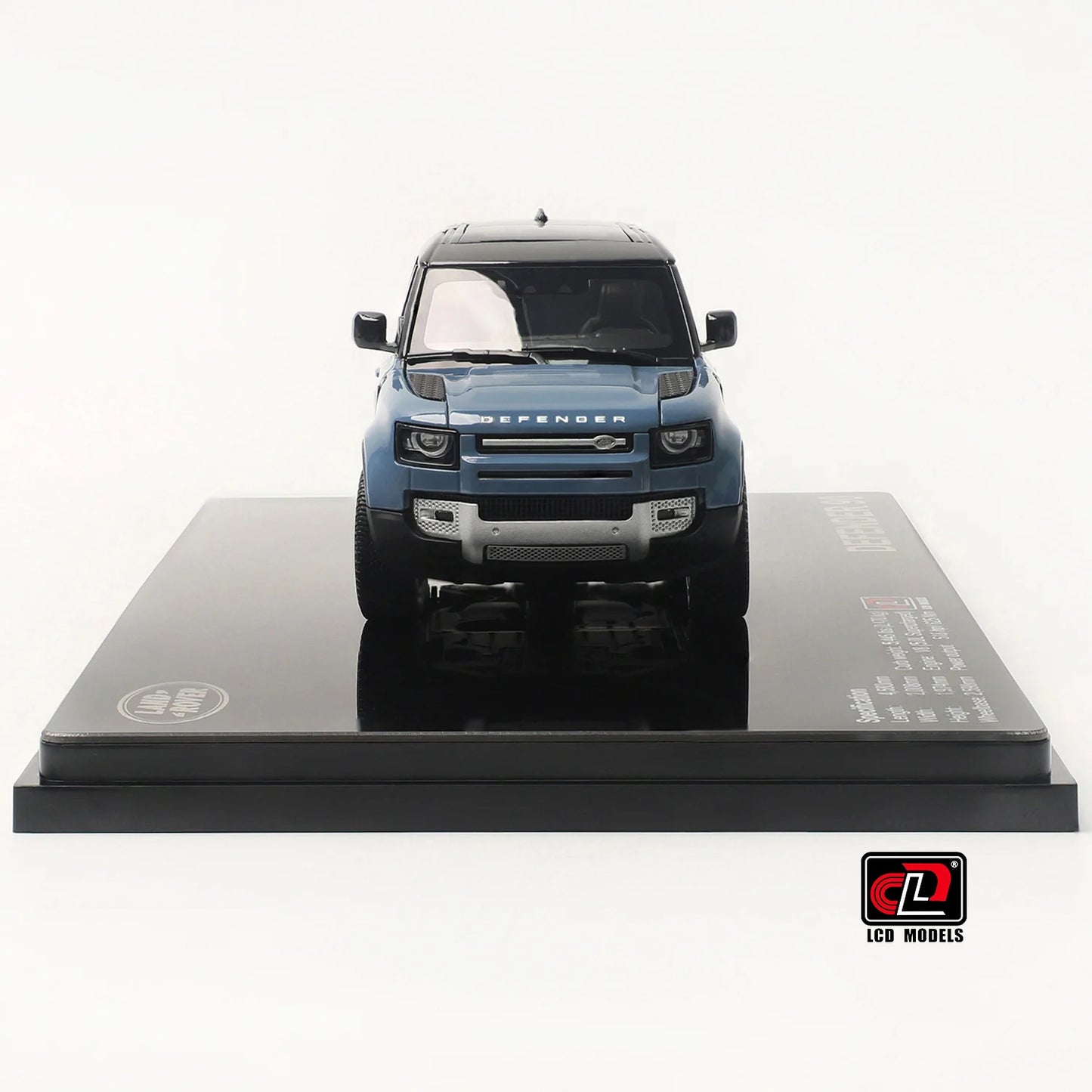 1:43 Land Rover Defender 90