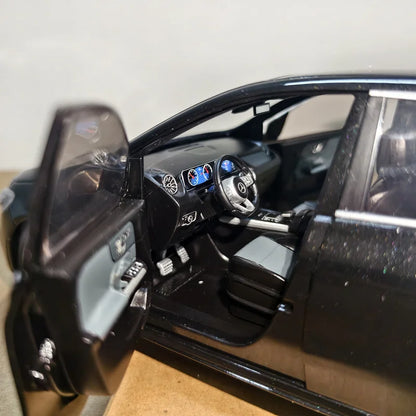 1:18 Mercedes-Benz B-Class B-Klasse MPV