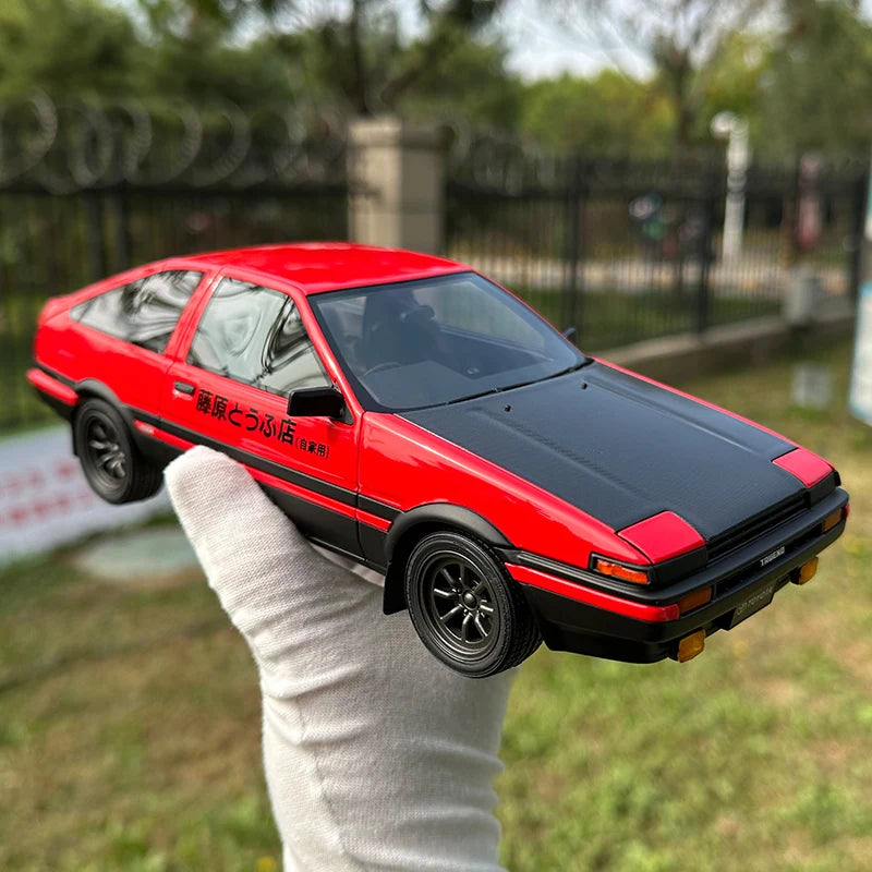 1:18 Toyota AE86 TRUENO