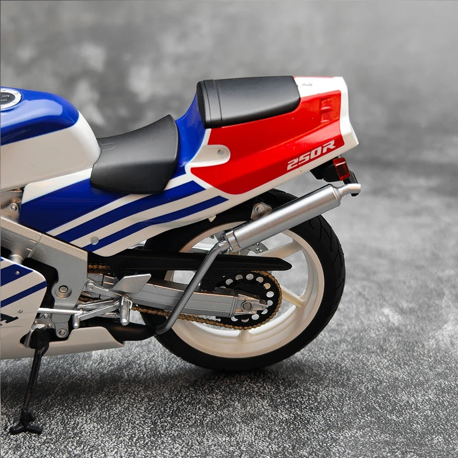 1:12 Honda NSR  250R  89 M