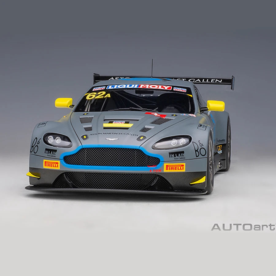 1:18 Aston Martin Vantage GT3