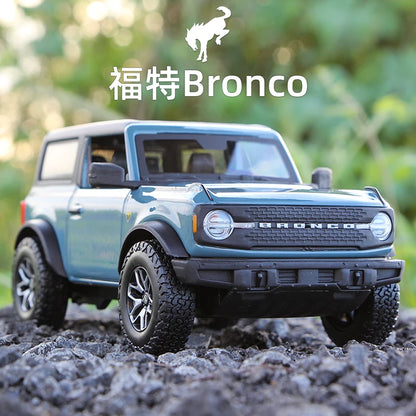 1:24 Ford Bronco Badlands 2021