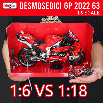 1:6 Ducati Racing Team No. 63, 2022 2018 KTM 450SXFF 84 Moto GP