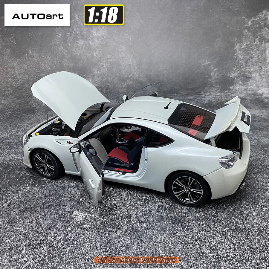 1:18 Toyota 86GT