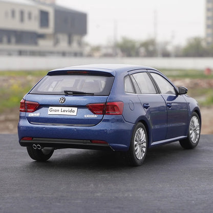 1:18 Volkswagen Lavida 2013