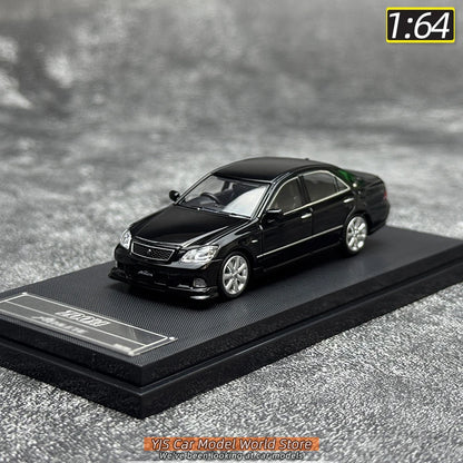 1:64 Toyota Crown 12th generation