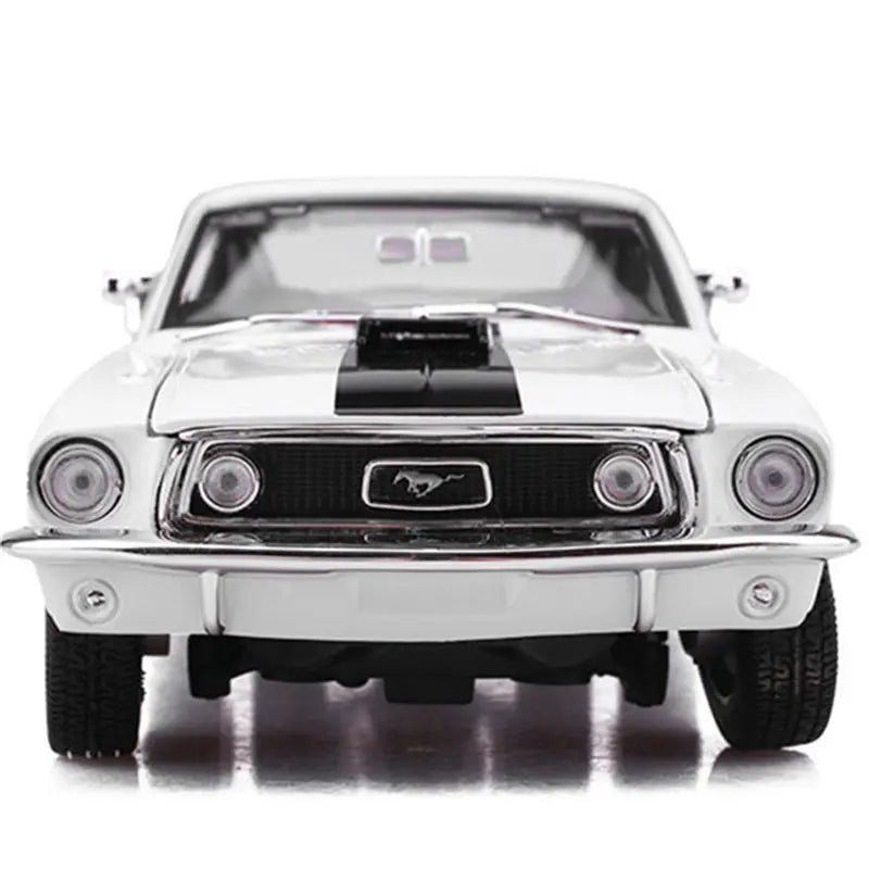 1:18 Ford Mustang GT Cobra Jet 1968