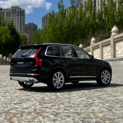1:18 VOLVO XC90