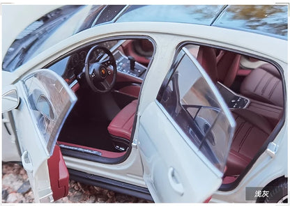 1:18 Porsche Panamera