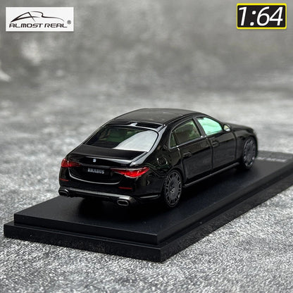 1/64 Mercedes-Benz S850 Maybach Masterpiece 2023