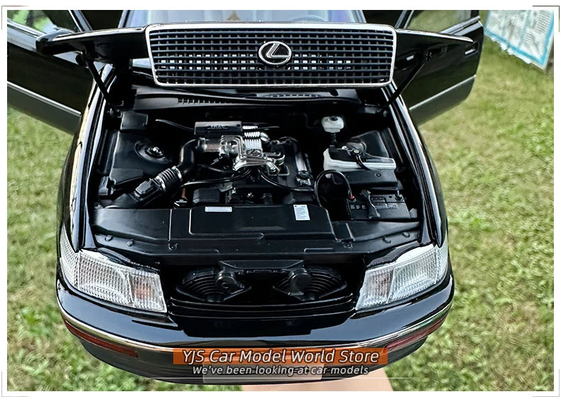 1:18 Lexus LS400