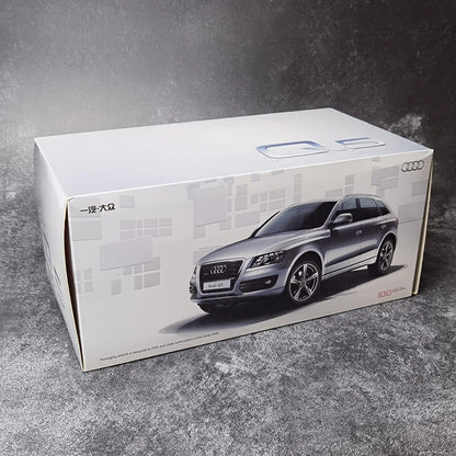 1:18 Audi Q5