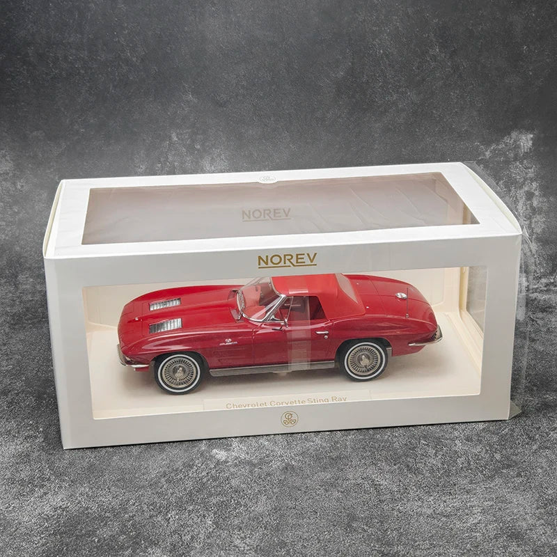1:18 Chevrolet Corvette Sting Ray 1963