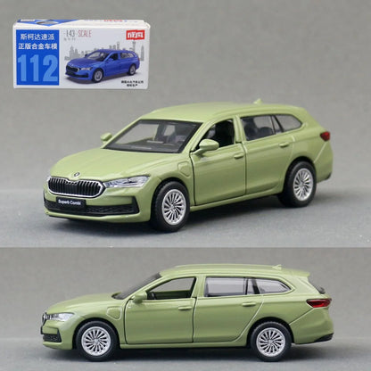1:43 SKODA SUPERB Combi IV