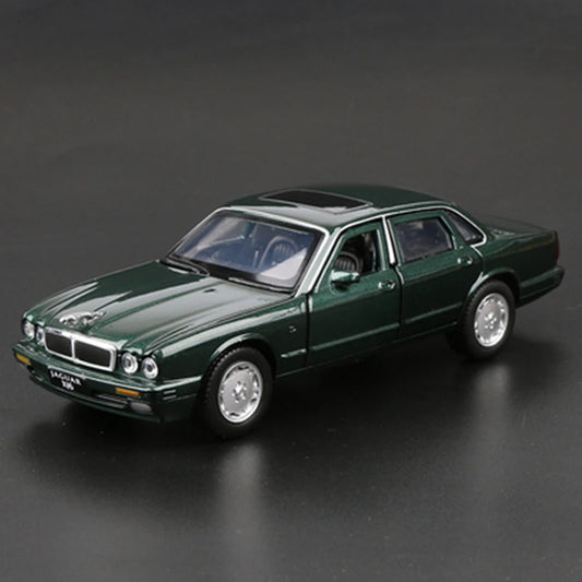 1:36 Jaguar XJ6