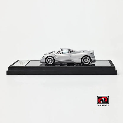 1:64 Pagani Zonda C12